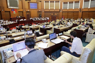 首屆青年議會第一次會期落幕 林市長盼促市政更年輕開放