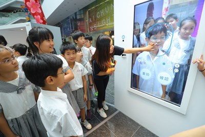 K他命好臭!吸毒變好醜!識毒互動特展讓學生認識毒品危害
