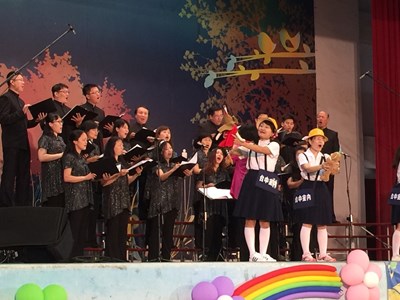 深耕美感教育 中市府邀藝術團隊前進校園演出
