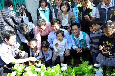 林市長視察幼兒食農教育 肯定托育一條龍創幼兒、家長、幼托產業三贏