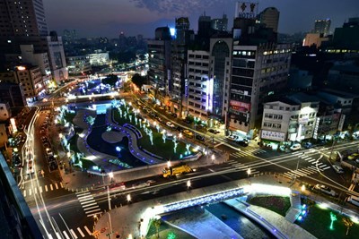 柳川今正式啟用 河岸音樂會慶風華再現