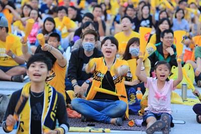經典賽A組預賽台灣隊拼晉級 中市府號召球迷府前廣場集氣加油