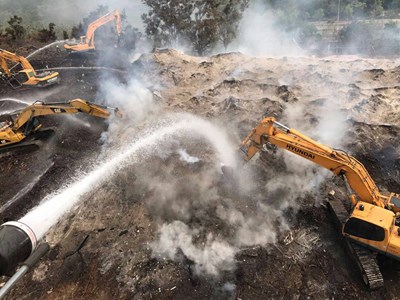 市府空拍南屯廢樹枝悶燒熱影像範圍 改變戰術搶救進度獲突破