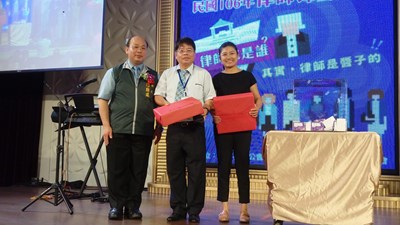 中彰投聯合律師節慶祝大會登場 法制局長感謝律師公會付出