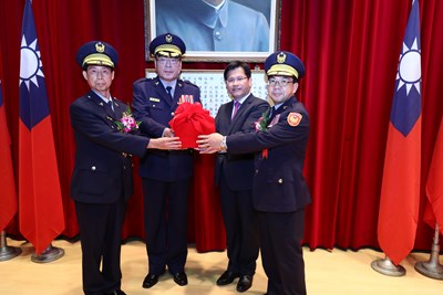 新任中市警察局長楊源明上任 林市長期許持續推動治安及交通維護工作再創佳績