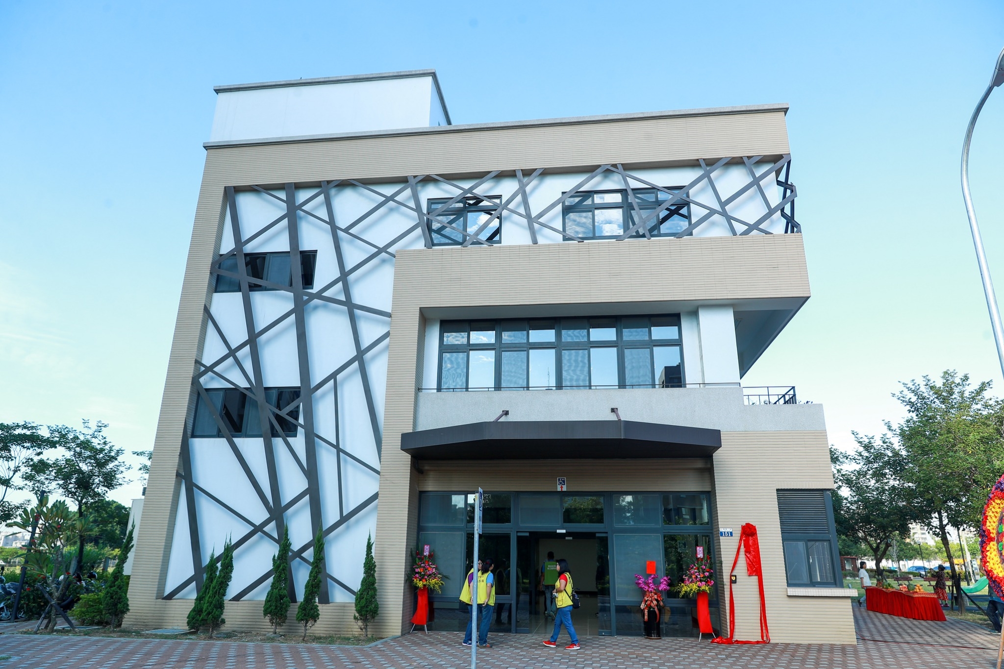 臺中市政府全球資訊網 市政新聞 中市東區泉源等4里多功能聯合活動中心落成提供民眾優質休閒場所