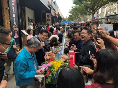 中科購物廣場結合花博元素鼓勵消費 流水細麵吸睛(1)