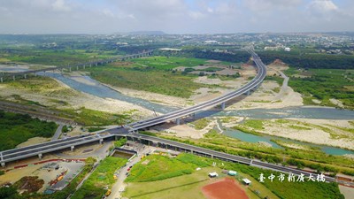 新廣大橋