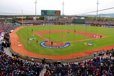 洲際棒球場舉辦2013年世界棒球經典賽現場