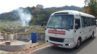 方便民眾祭祖掃墓 中市5區4月4-5日出動掃墓專車