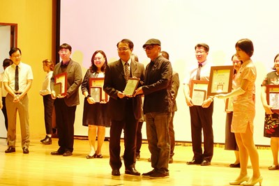 梨山國中小創造山巒對話學習空間 獲中央校園美感環境再造「特優」