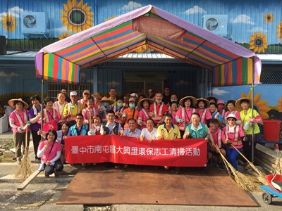 大興里環保志工清掃活動 動員志工齊心維護環境清潔