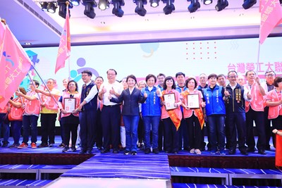 台灣勞工大聯盟工會會員大會登場 盧市長盼攜手為勞工服務