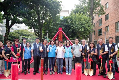 爺奶兒孫一起玩！ 中市「美樂地計畫」力推友善共融公園