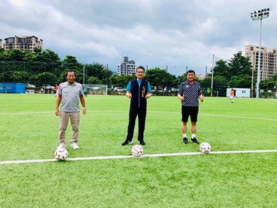 2019第六屆台中東亞國際城市足球邀請賽，中市府運動局長李昱叡到場為選手加油。