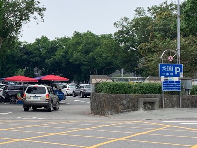 經補庫停車場1