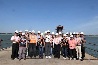 國內最長跨海橋梁在這 中市府前進觀摩借鏡