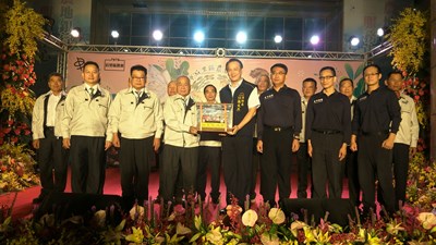 民間愛心不斷! 后里農會熱心公益贈消防設備