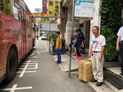 林先生加入「資源回收關懷計畫」,獲補助減緩經濟壓力