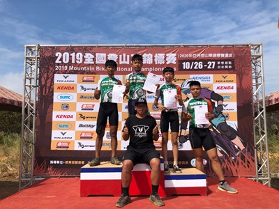 台中自由車實力堅強 日南國中奪全國登山車錦標賽團體總冠軍