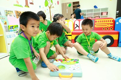 中市托育從優補助 ,全國獨創照顧市民。
