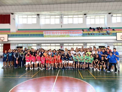 中市中等學校學生籃球聯賽開打! 91隊同場較勁