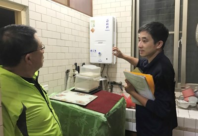 入冬首波冷氣團報到,消防局提醒使用熱水器保持通風。