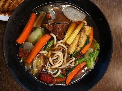 歡迎民眾來台中品嚐健康和創意,尋找藏身素食餐廳的星級料理