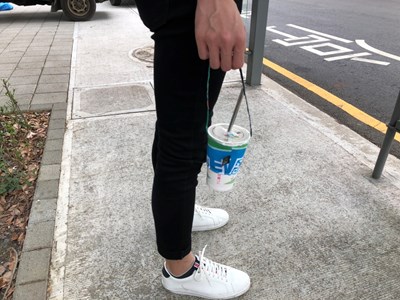 環保局鼓勵民眾賞燈自備飲料袋