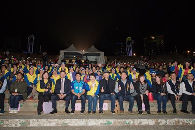 「我們準備好了！」台灣燈會副展區明點燈　600志工展台中活力