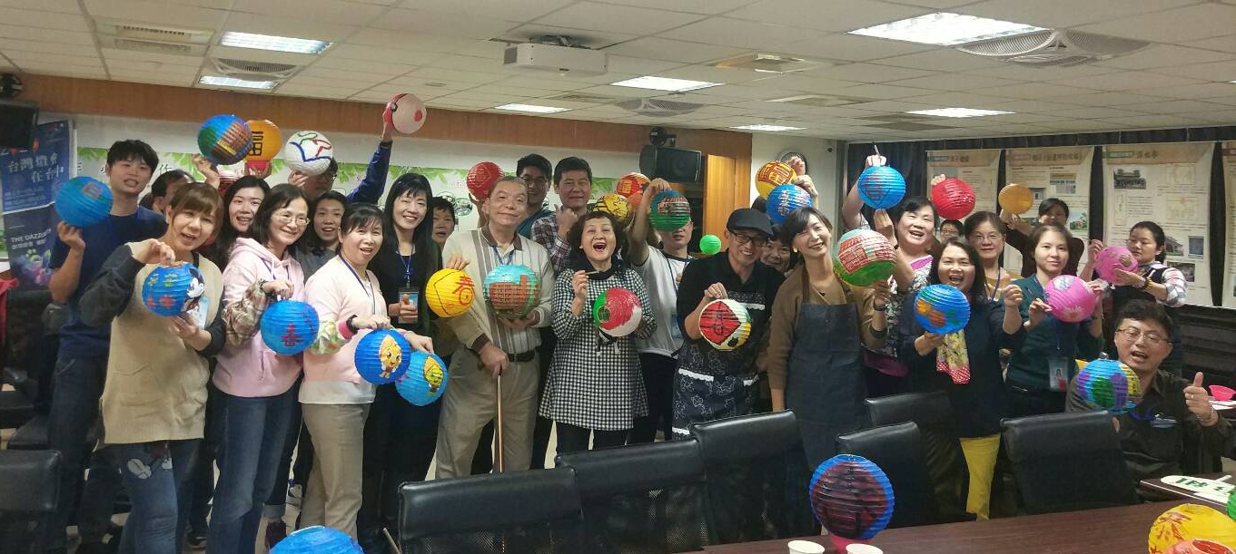 響應2020台灣燈會 中市雅潭地政高掛手作燈籠
