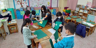 因應武漢肺炎疫情 各級學校加強消毒作業