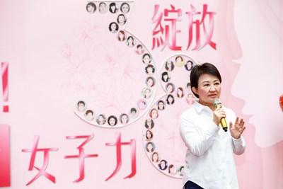 女力綻放! 盧市長表揚中市38位傑出韌力女性