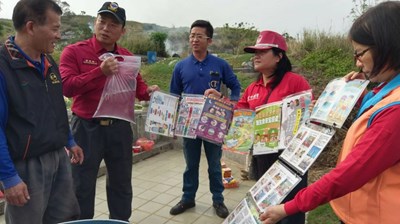 中市千名婦宣隊傳授「4不2記得」口訣 ，防掃墓火災  。