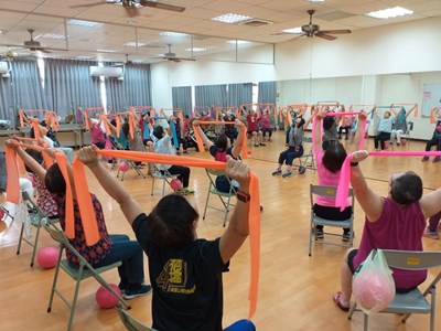 因應新冠肺炎疫情 中市長青學苑上學期全面停課