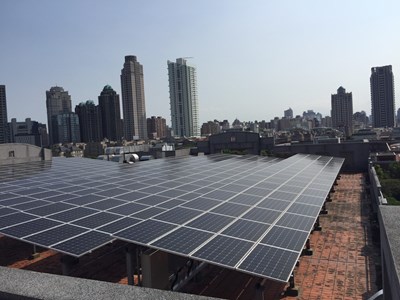 屋頂設置太陽光電情形(惠文高中現況)