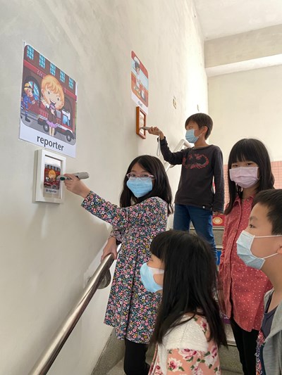 學生學習更EASY! 中市上石國小首創英語有聲廊道