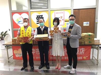愛心食物銀行不斷炊 業者善心捐贈20萬元各項物資