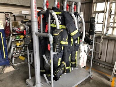 守護消防員健康 中市消防衣清潔設備建置完成