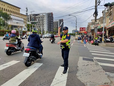 端午連假湧車潮   中市府加強交通違規執法