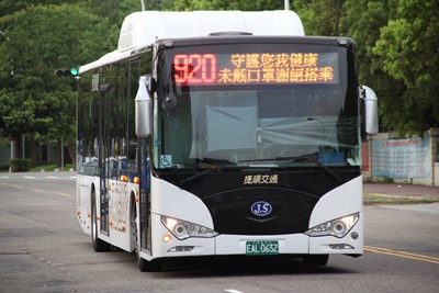 端午連假人潮往返 中市府籲搭乘大眾運輸仍戴口罩