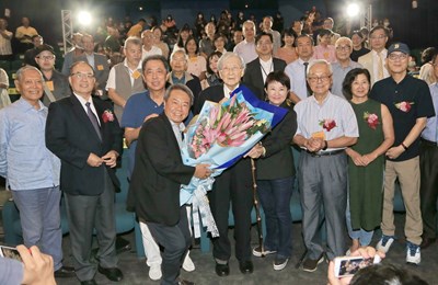 台中舉辦李行導演影展 盧秀燕:「李行」是台灣電影代名詞