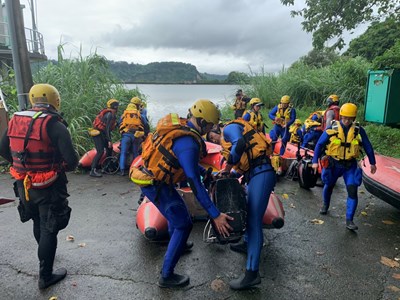 台灣夏、秋兩季為豐水期，台中市政府消防局積極強化水域救援專業