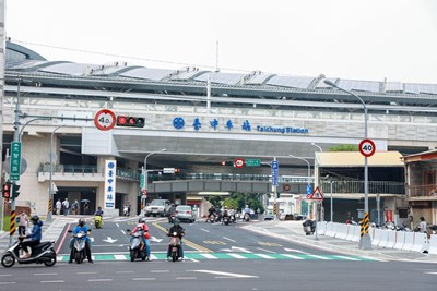大智路通車首三日車流順暢 交通效益顯現