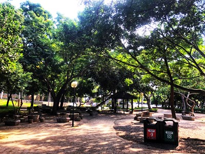 「清水區鰲峰山公園烤肉區」