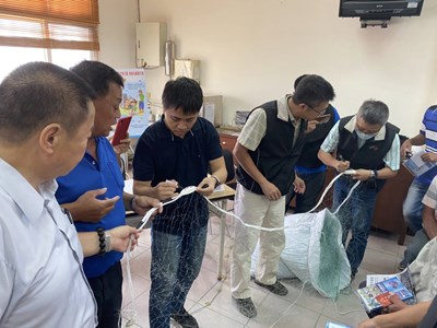 刺網漁具明年起須標示漁船編號 中市宣導會示範操作