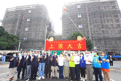 舊眷舍變社宅!北屯好宅220戶上梁 明年底完工