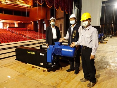 葫蘆墩文化中心演奏廳,更新全數位化電動吊具
