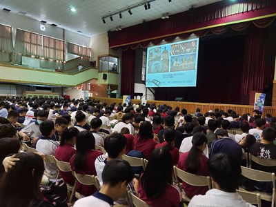 提升媒體識讀能力 中市新聞局巡迴校園宣導