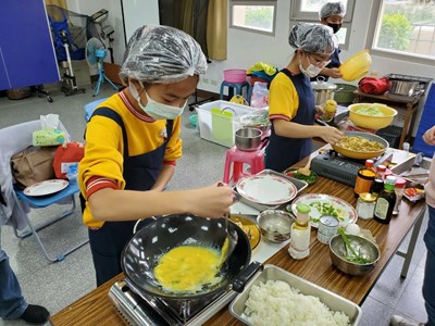 中市料理小達人觀摩賽 國中小生較勁廚藝
